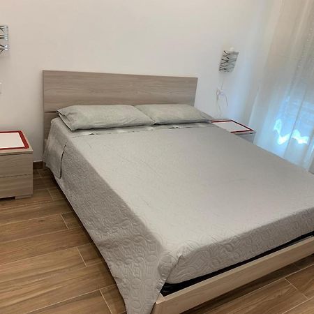 Claire'S Home Savona Exterior foto